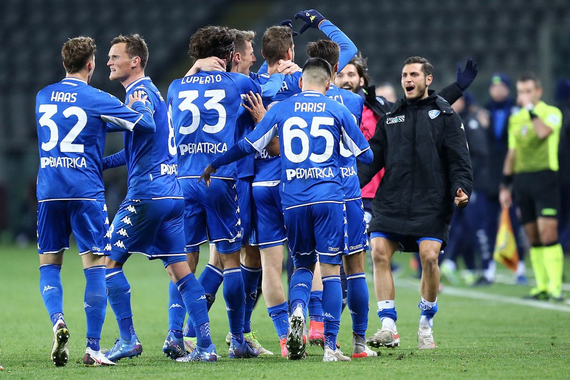 之间的法律 之间的法律