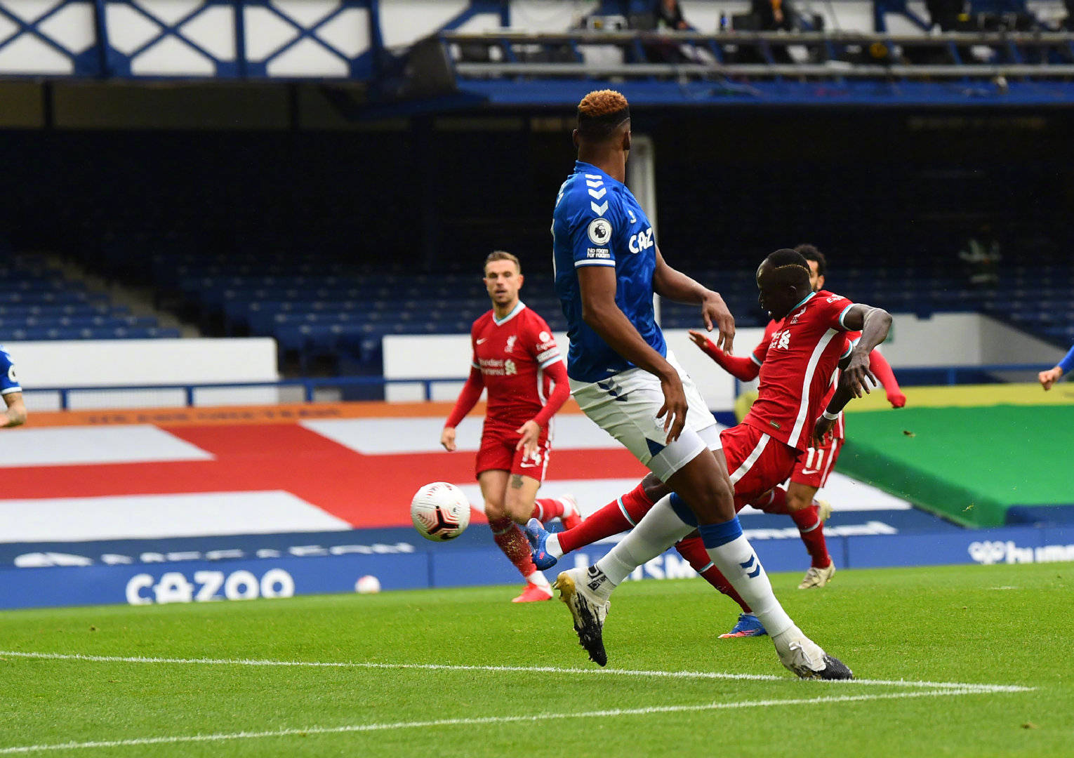 利用个人在 利用个人在